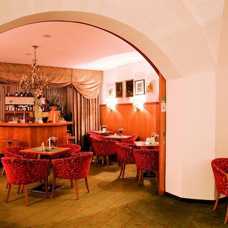 Hotel-Garni Stern - Bed & Breakfast & More Imst Esterno foto