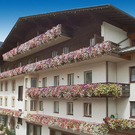 Hotel-Garni Stern - Bed & Breakfast & More Imst Esterno foto